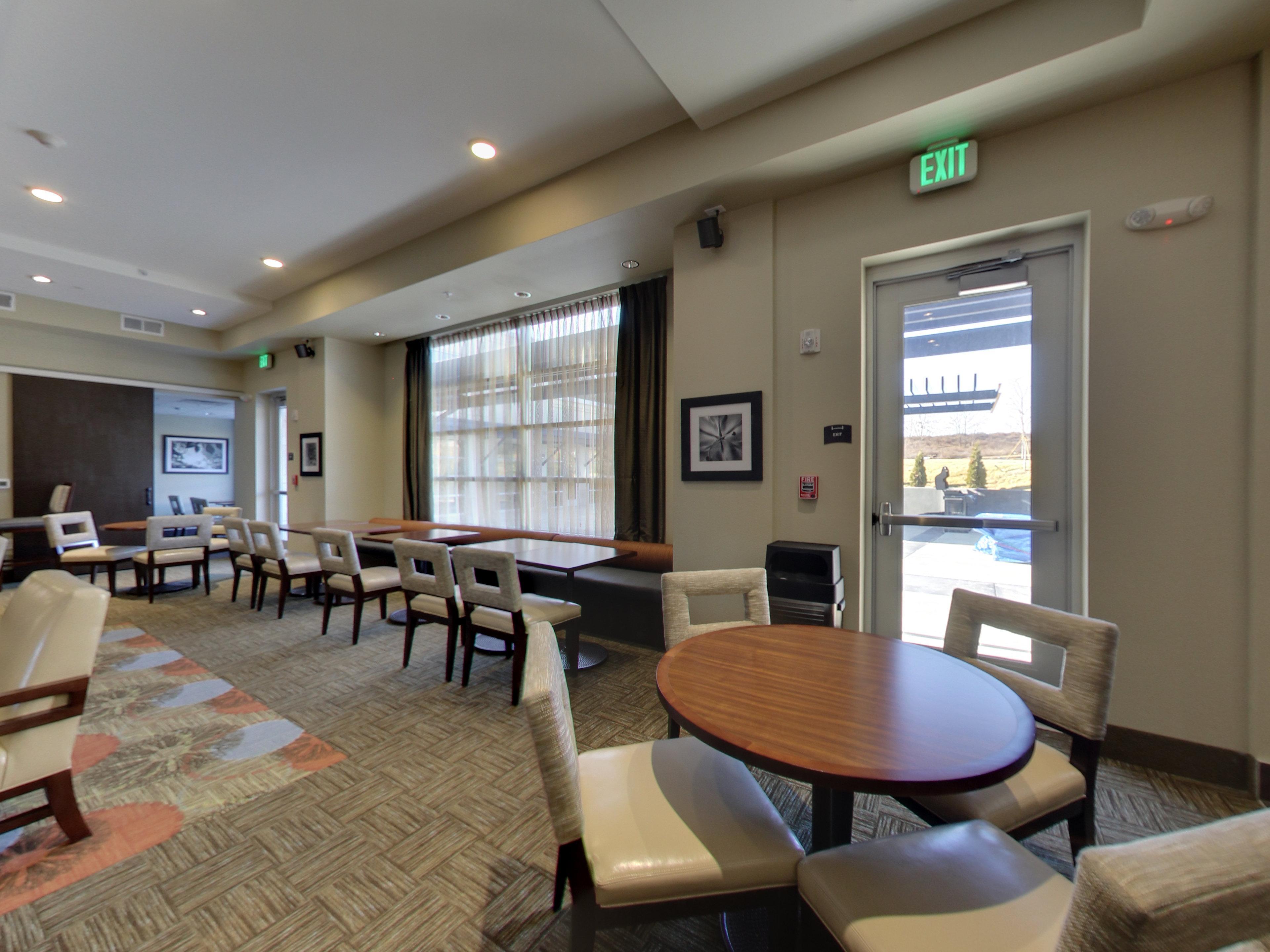 Staybridge Suites - Madison - Fitchburg Exterior photo
