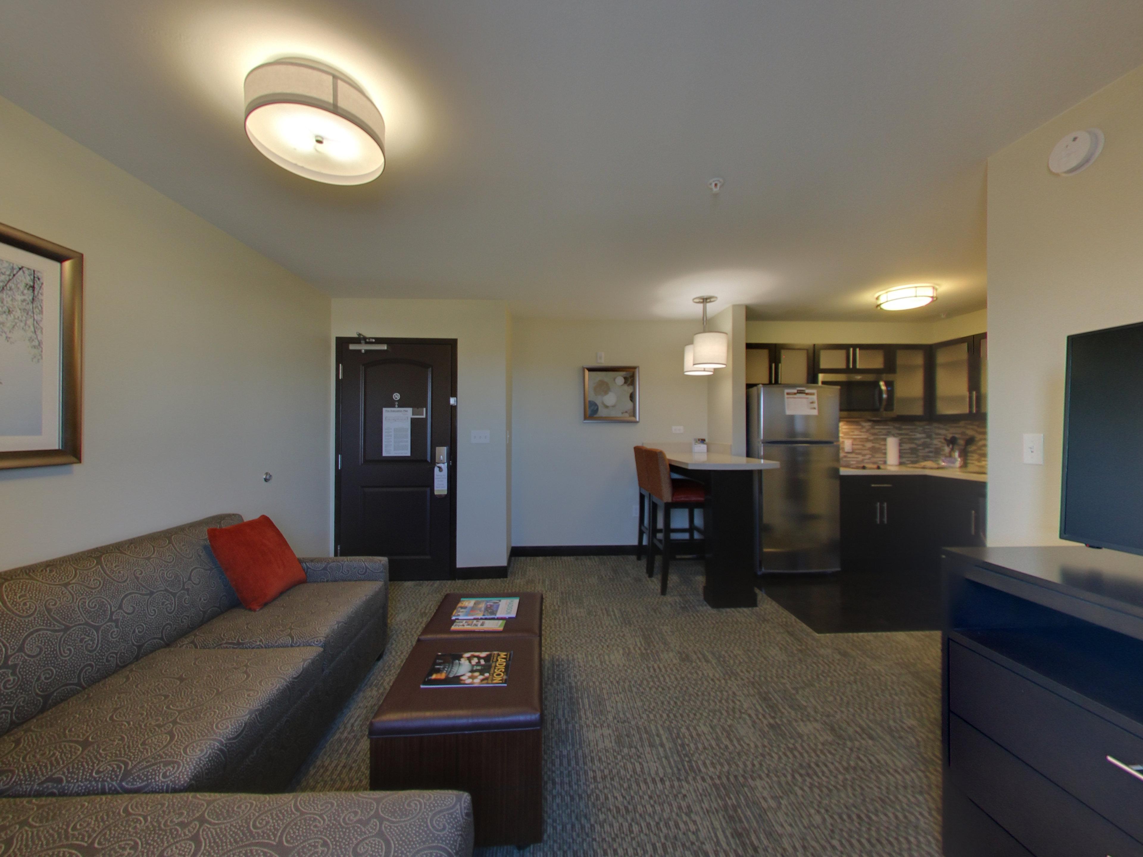 Staybridge Suites - Madison - Fitchburg Exterior photo
