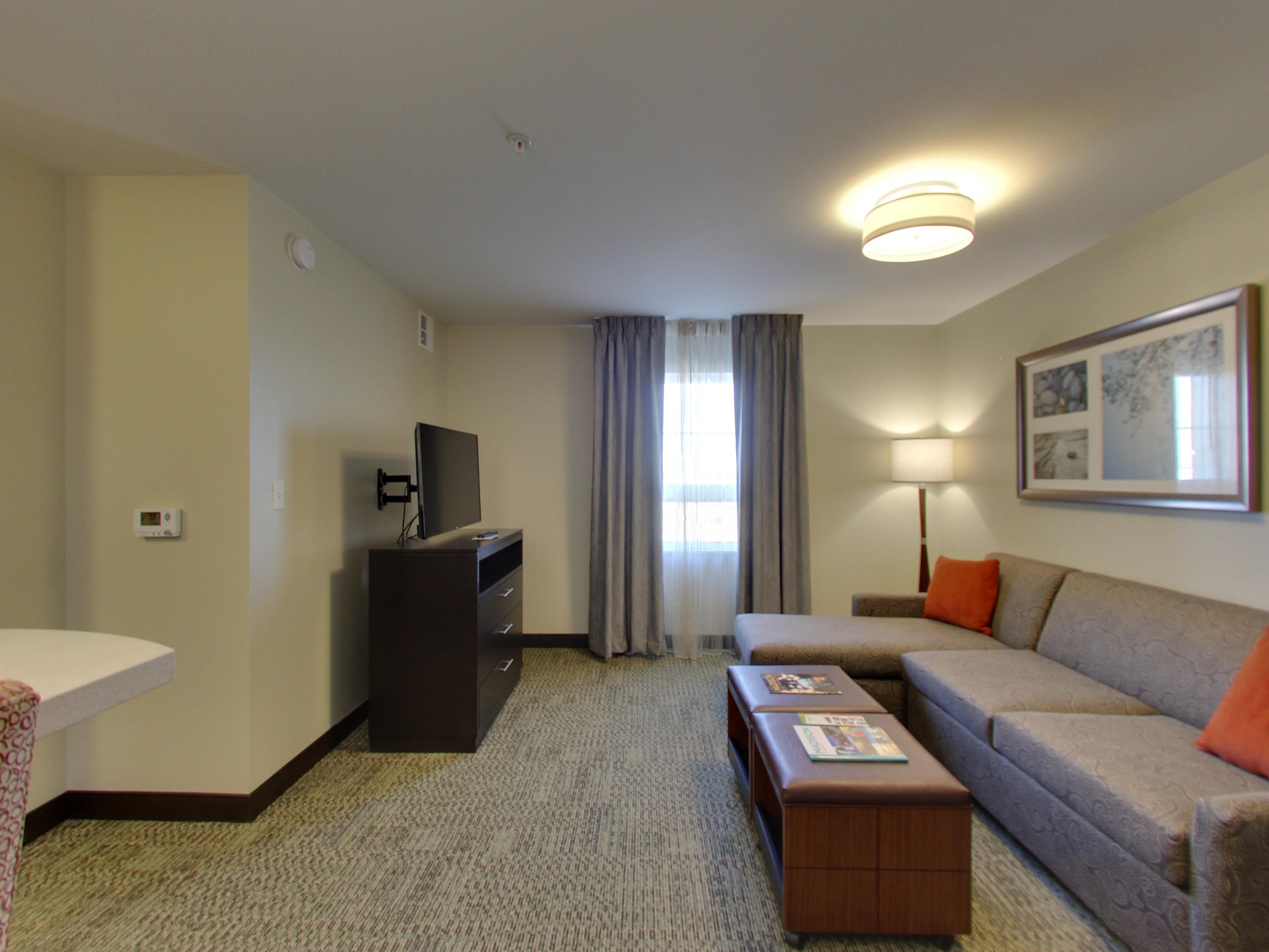 Staybridge Suites - Madison - Fitchburg Exterior photo